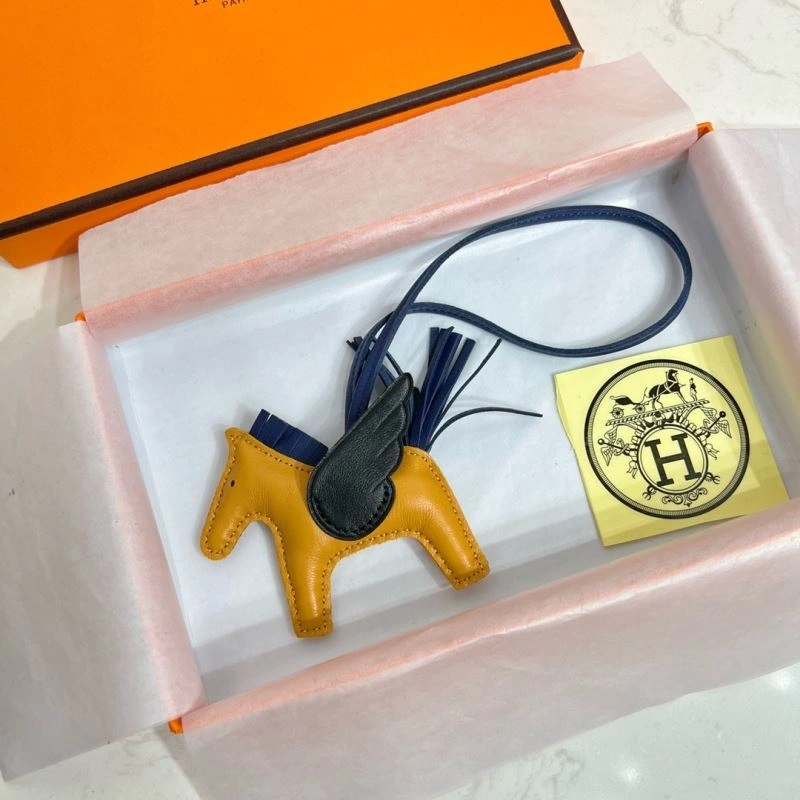 Hermes Ornaments Cozy 270209
