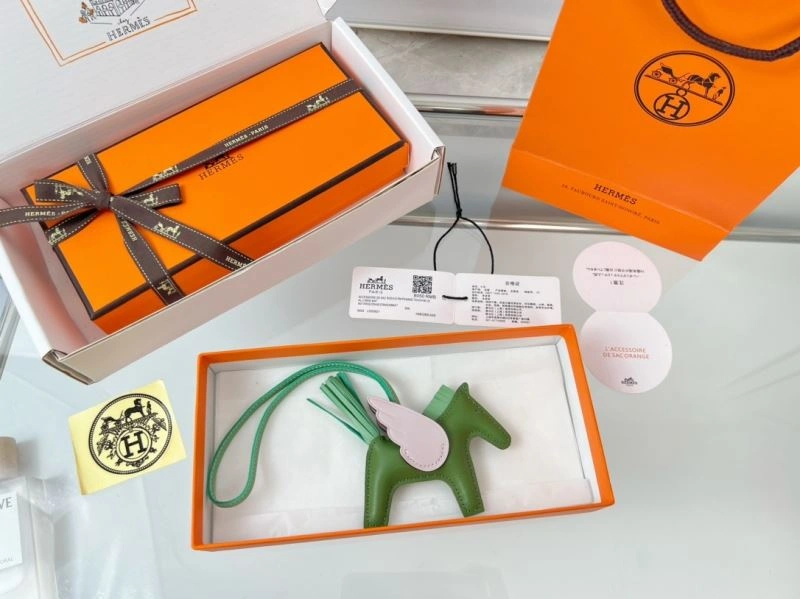 Flexible Hermes Ornaments 270171
