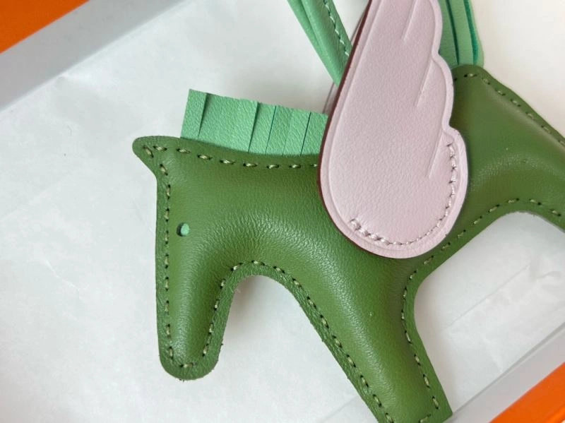 Flexible Hermes Ornaments 270171