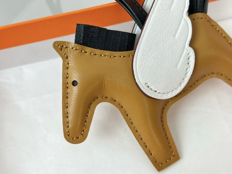 TravelReady Hermes Ornaments 270162
