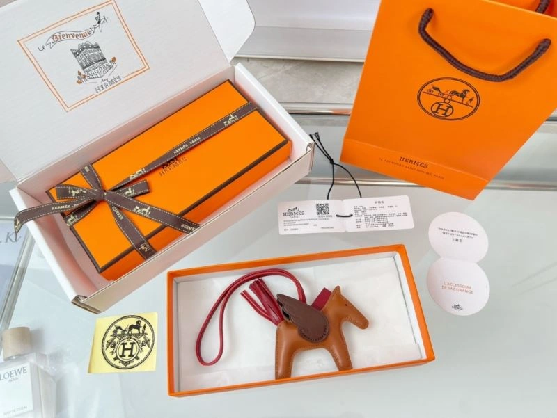 Sustainable Hermes Ornaments 270136