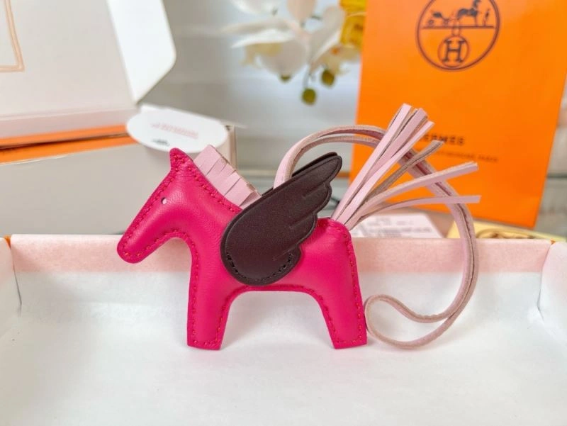 Durable Hermes Ornaments 270154