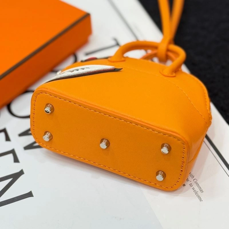 Hermes Ornaments Resilient 270161