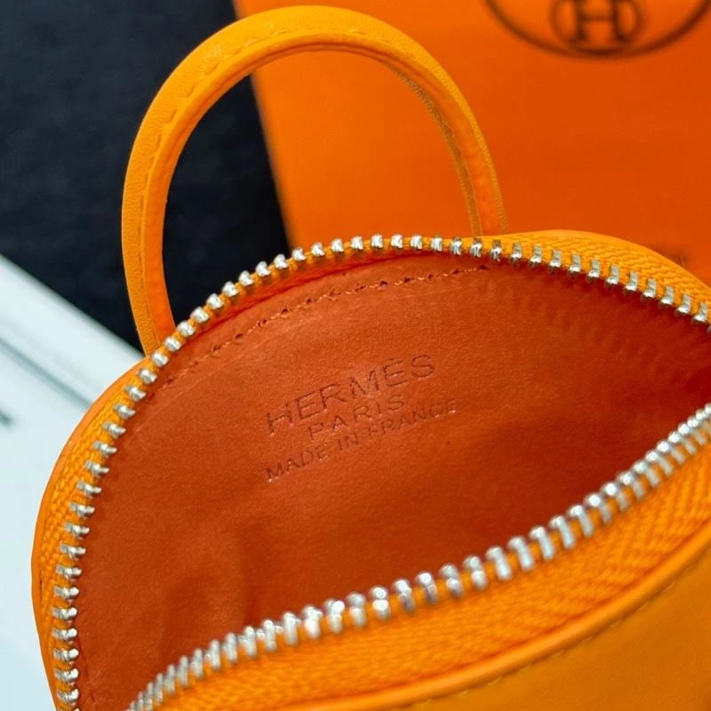 Hermes Ornaments Resilient 270161