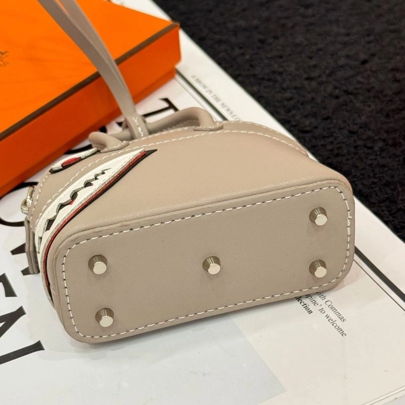 Durable Hermes Ornaments 270130