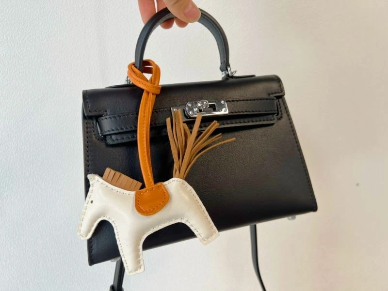 OdorResistant Hermes Ornaments 270129
