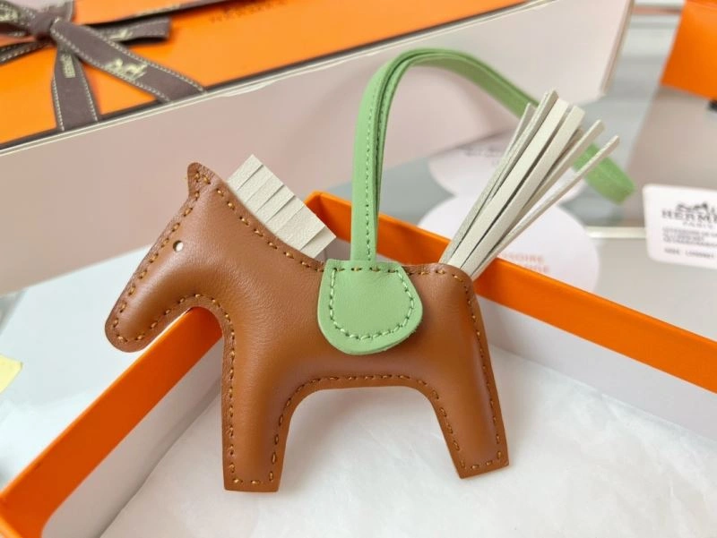 Bold Hermes Ornaments 270126