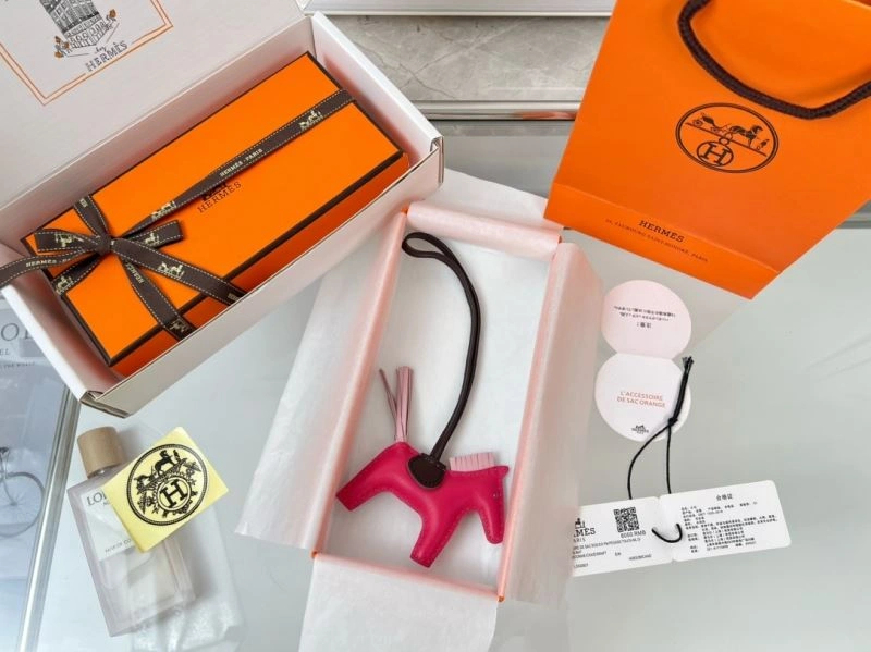 Trendsetting Hermes Ornaments 270124