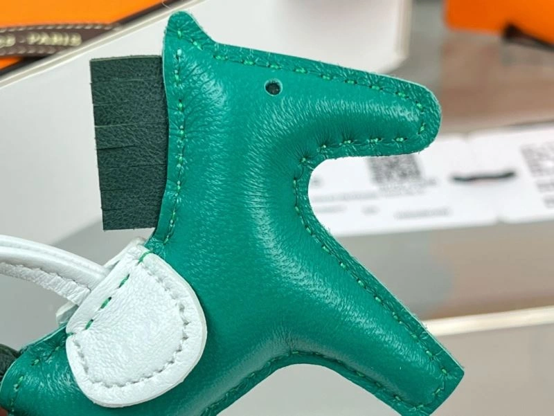 Hermes Ornaments GoAnywhere 270106