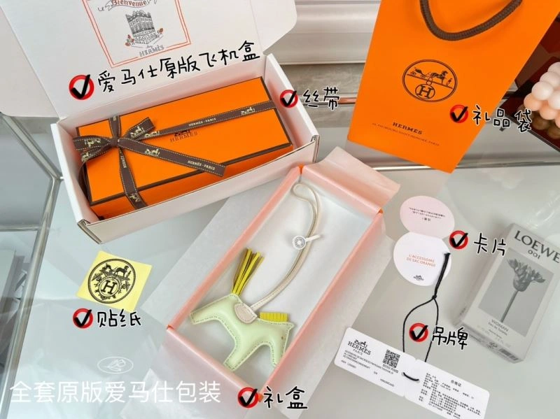 Youthful Hermes Ornaments 270118