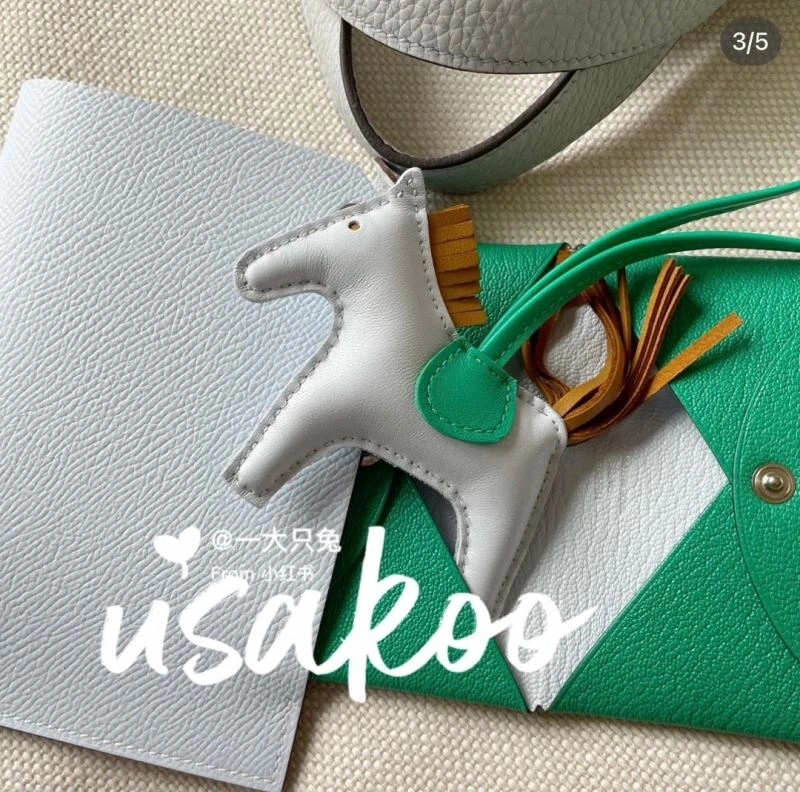 Stylish Hermes Ornaments 270111