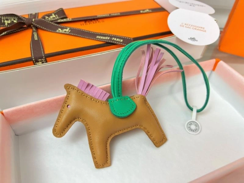 Minimalist Hermes Ornaments 270122