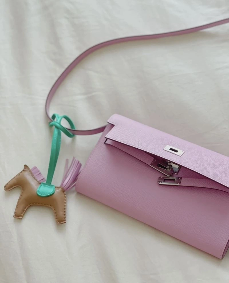 Minimalist Hermes Ornaments 270122