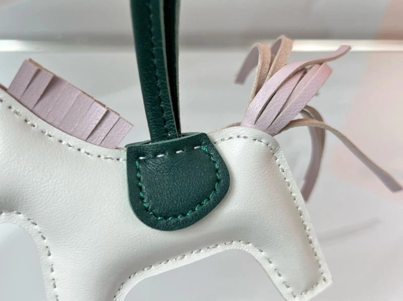 Casual Hermes Ornaments 270110