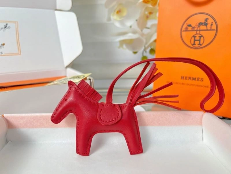 Contemporary Hermes Ornaments 270082