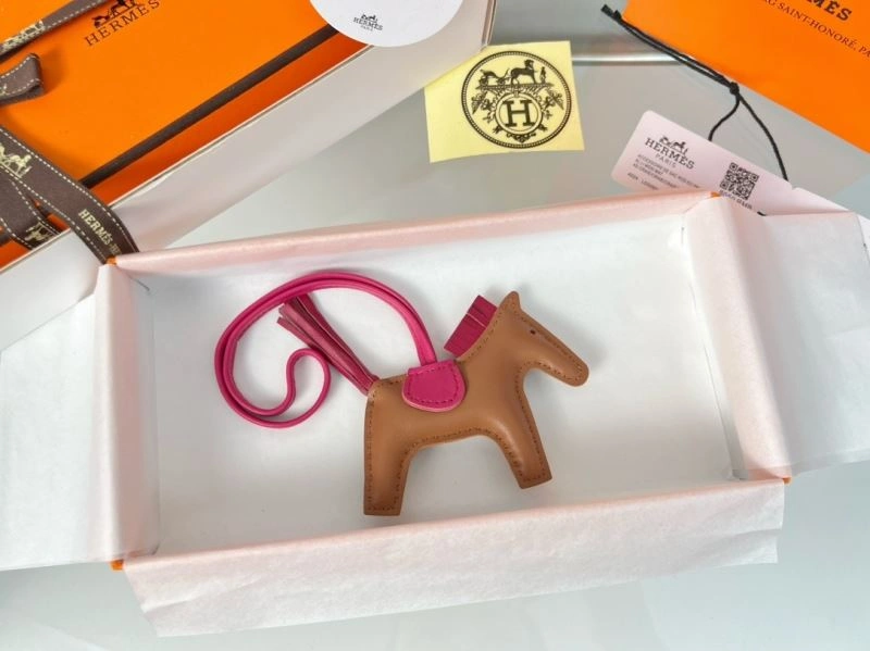 Classic Hermes Ornaments 270079