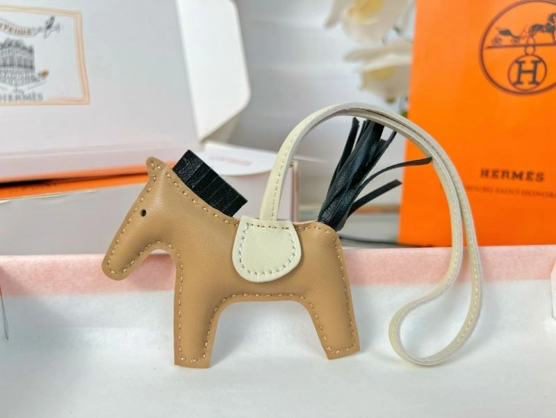 TechFriendly Hermes Ornaments 270057
