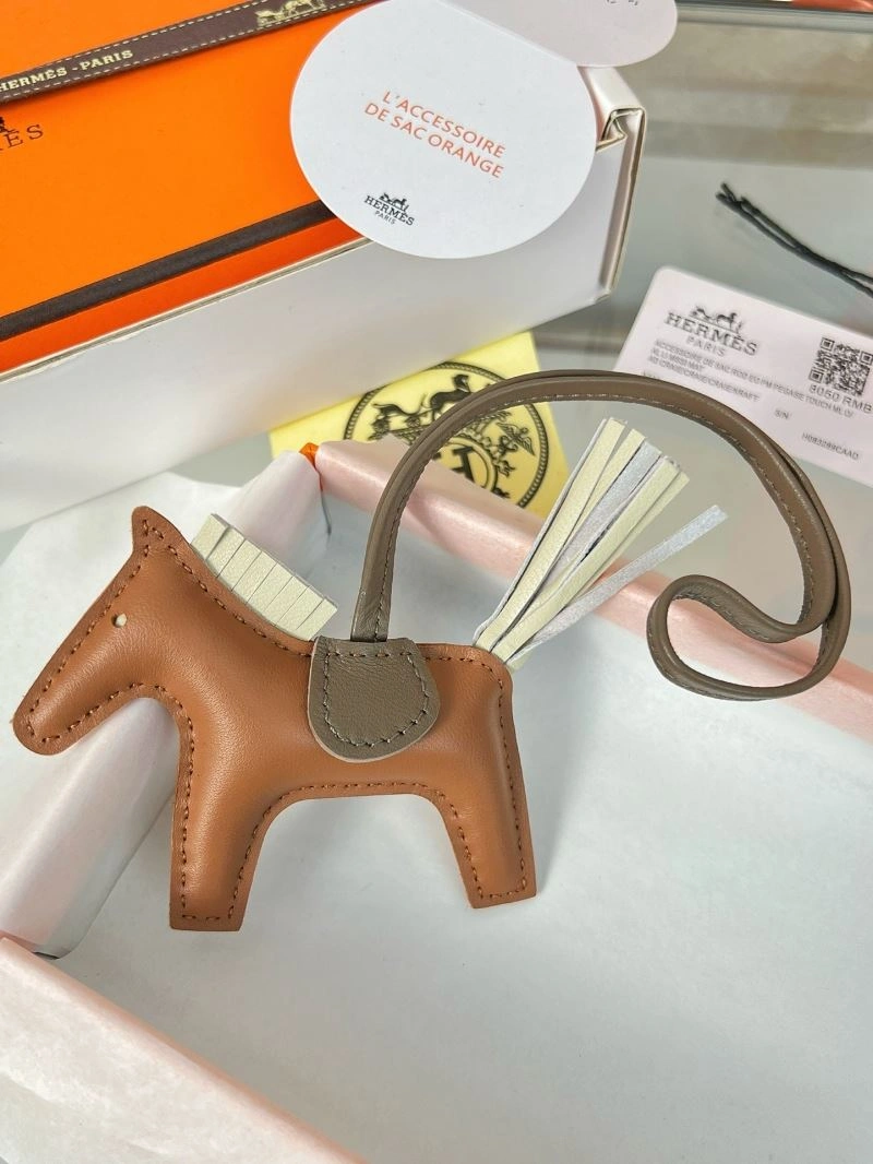 OdorResistant Hermes Ornaments 270075