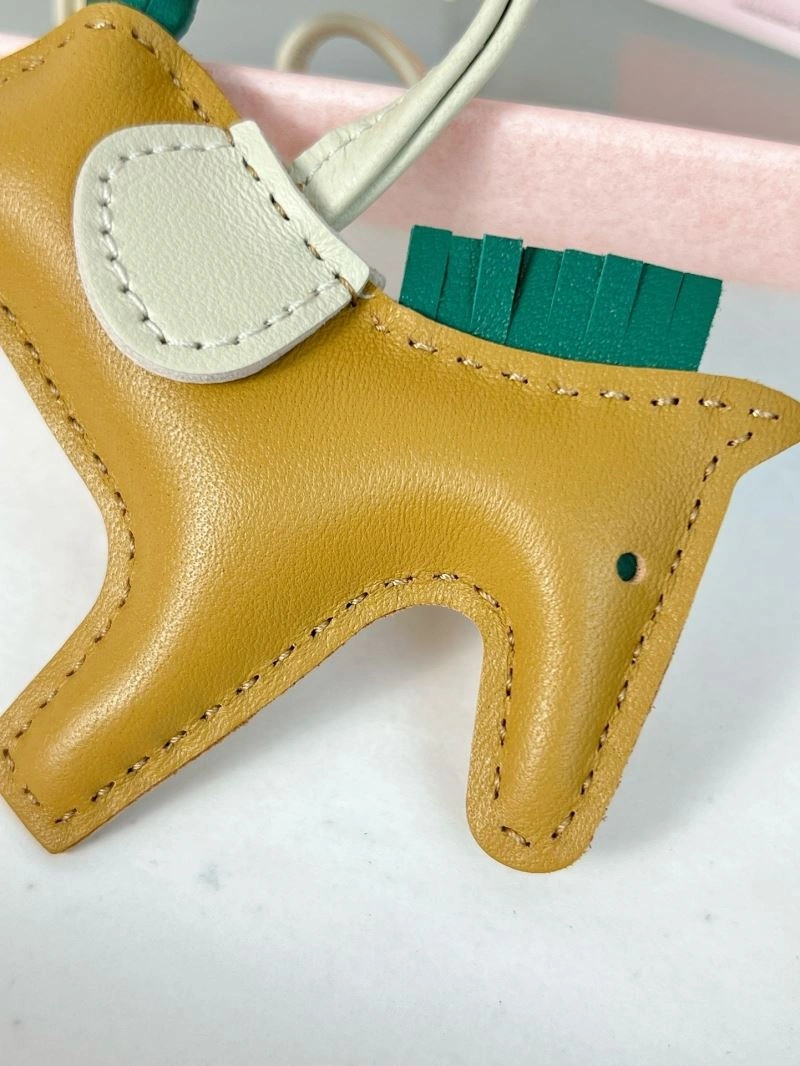 Compact Hermes Ornaments 270051