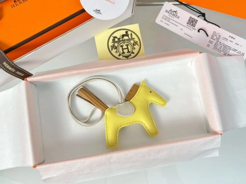Hermes Ornaments Snug 270050