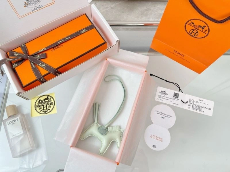 QuickDry Hermes Ornaments 270042