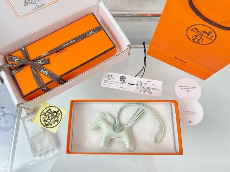 QuickDry Hermes Ornaments 270042