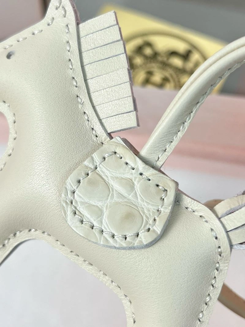 Hermes Ornaments WellDesigned 270024
