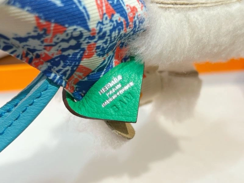 Sophisticated Hermes Ornaments 270031