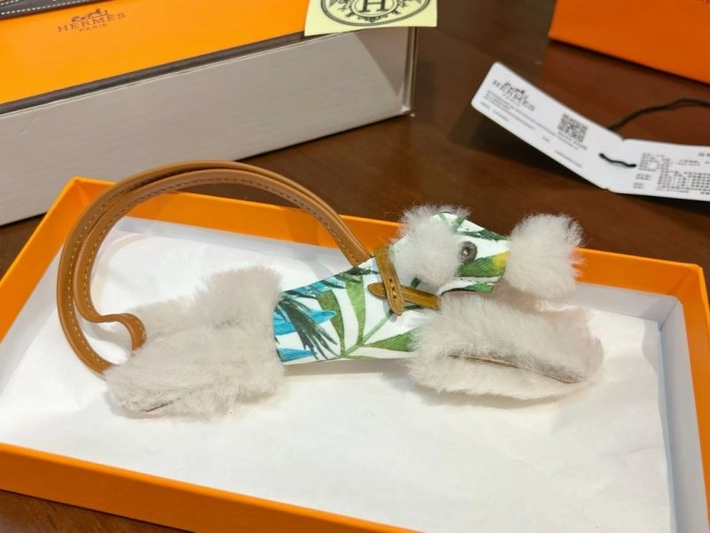 Hermes Ornaments Efficient 270034