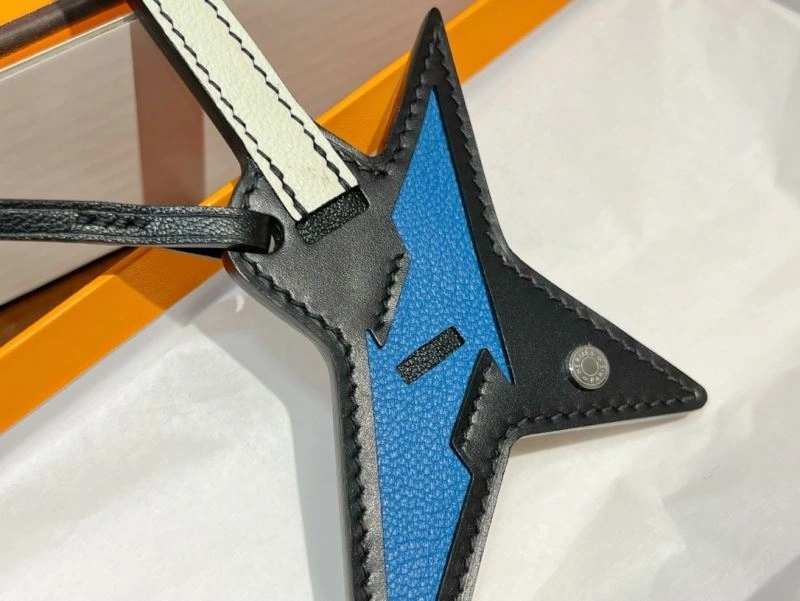 Compact Hermes Ornaments 270011