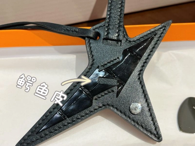 Hermes Ornaments Colorful 270012
