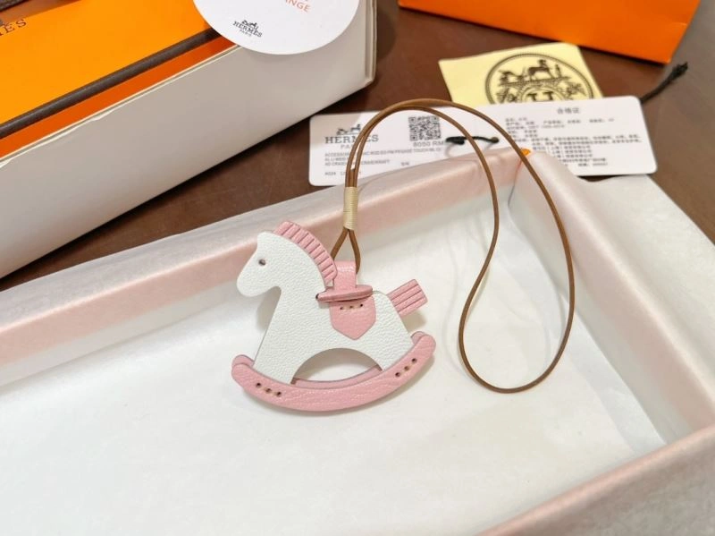 Casual Hermes Ornaments 269733
