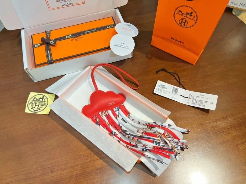 Hermes Ornaments Bright 269728