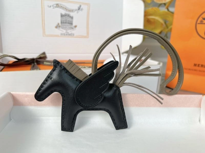 Breathable Hermes Ornaments 269707