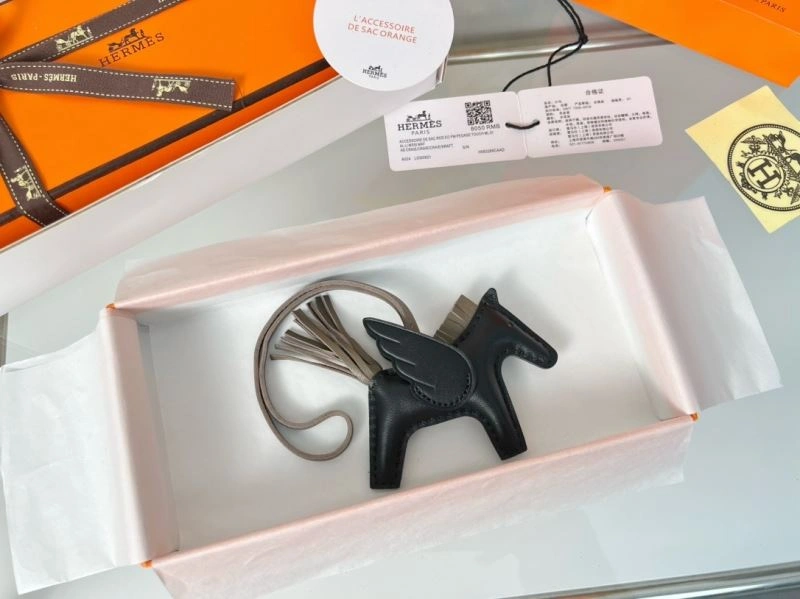Breathable Hermes Ornaments 269707