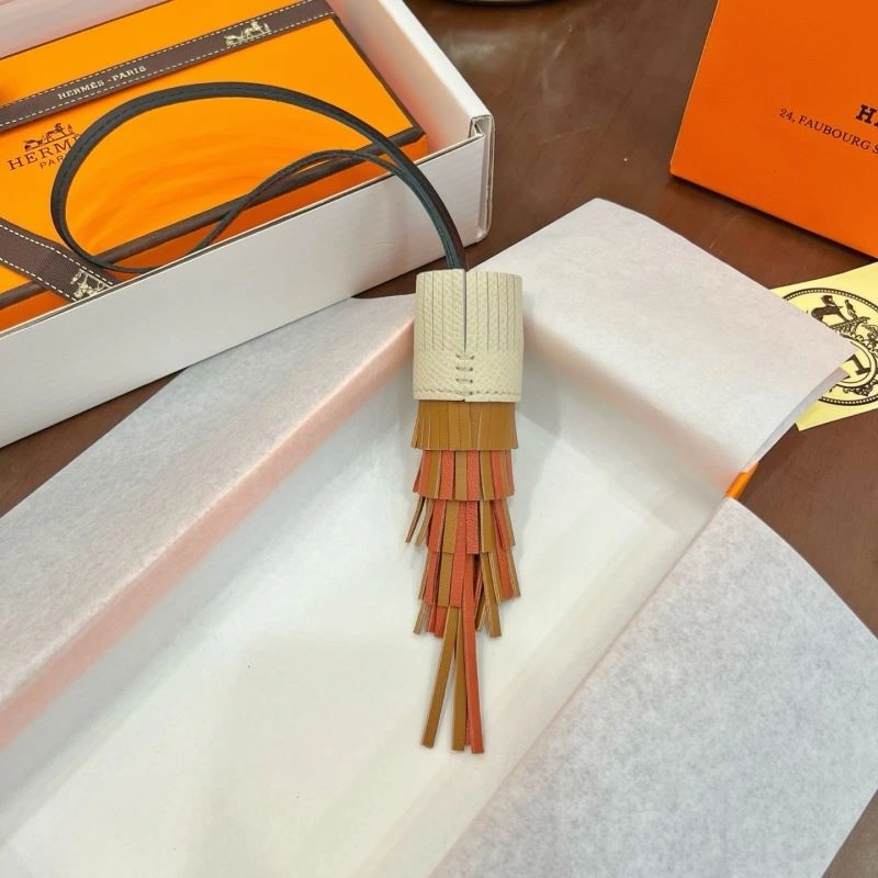 Attractive Hermes Ornaments 269445