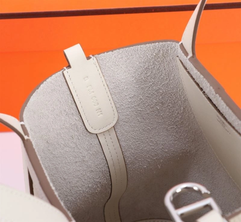 Fashionable Hermes Other Bags 89342
