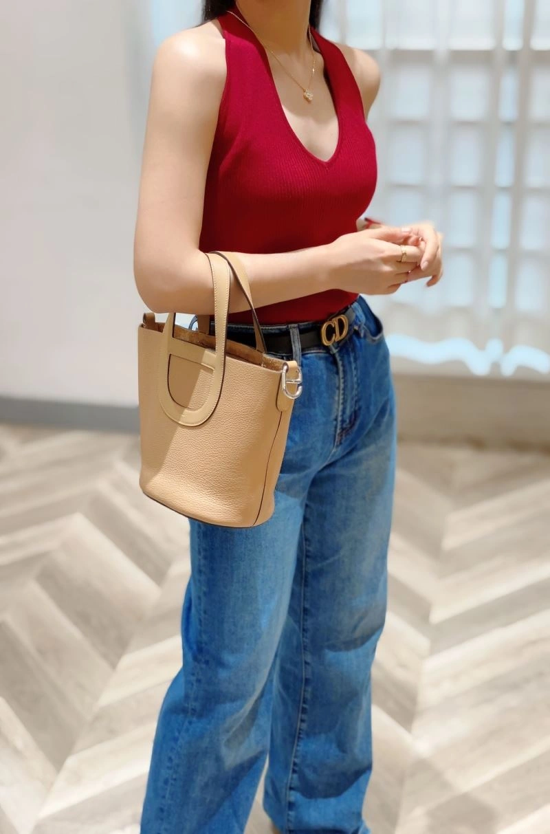 Hermes Other Bags Breathable 66905
