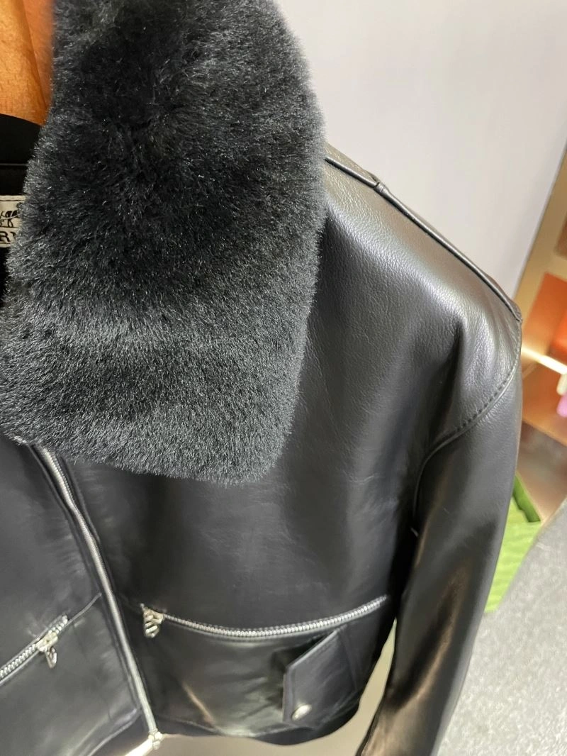TravelReady Hermes Outwear 130244