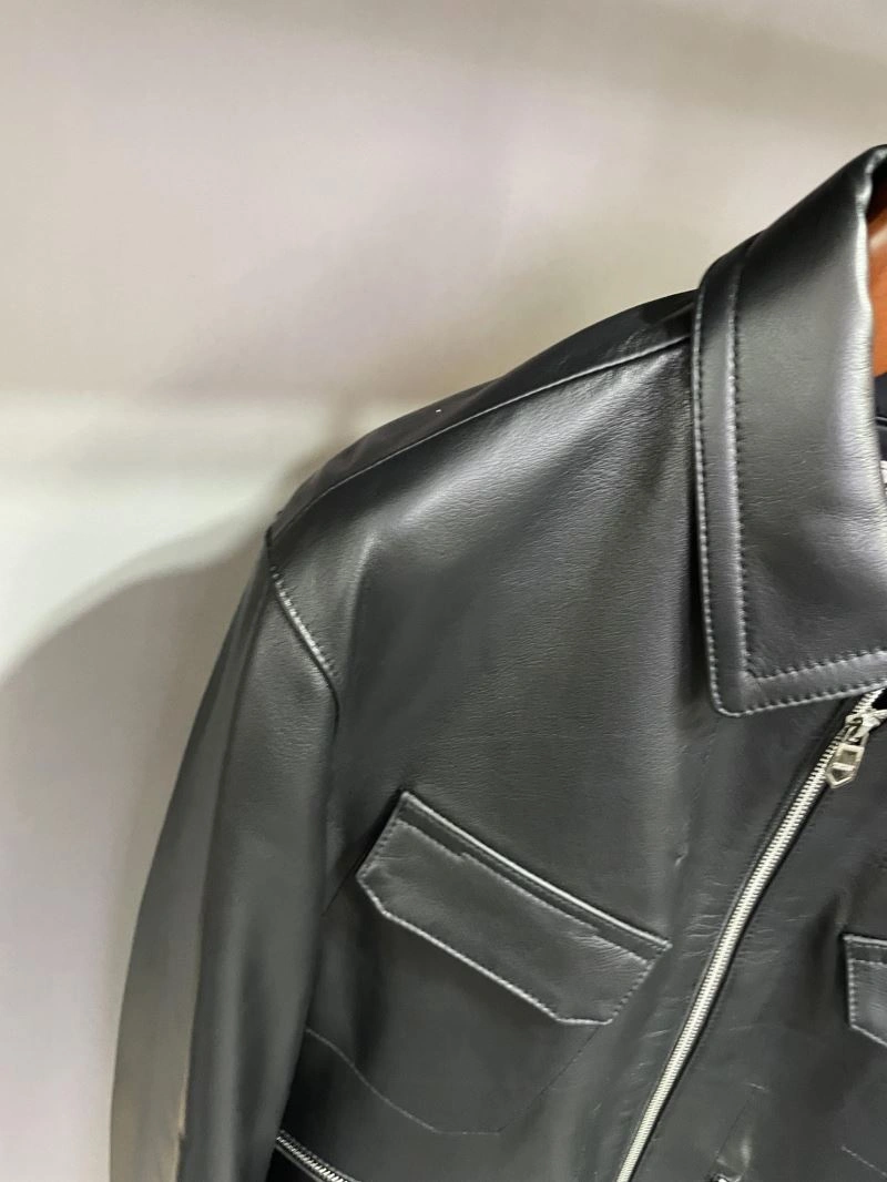 Sleek Hermes Outwear 130248