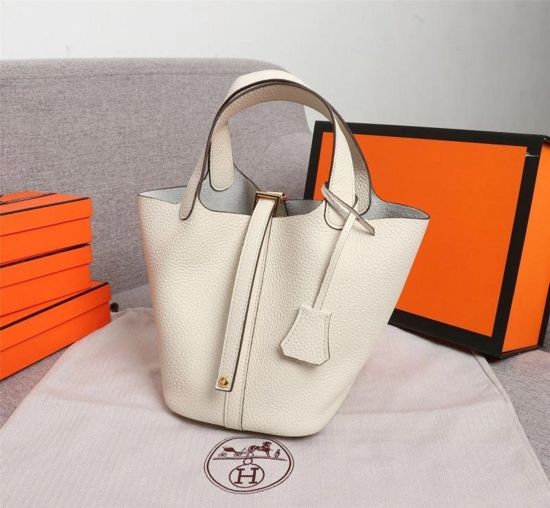 Hermes Picotin Lock Compact 89977