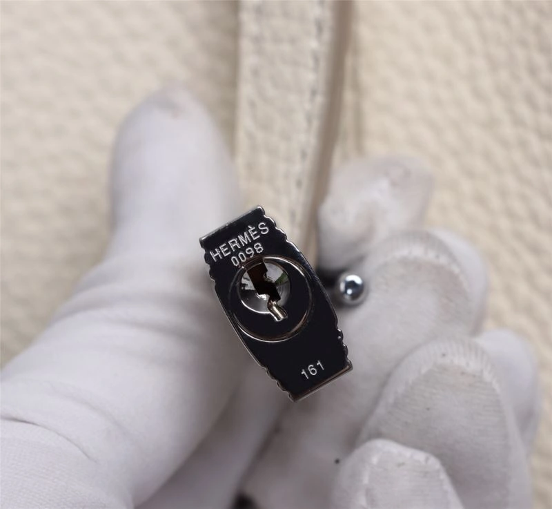 Hermes Picotin Lock Stylish 89968