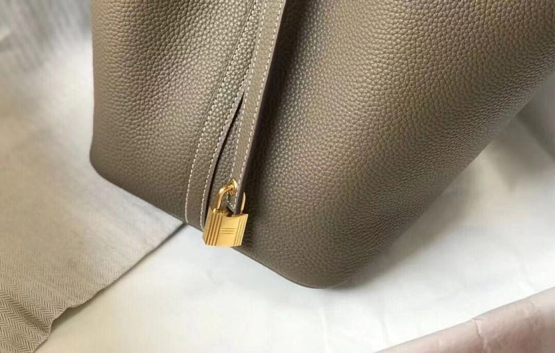 Timeless Hermes Picotin Lock 89914