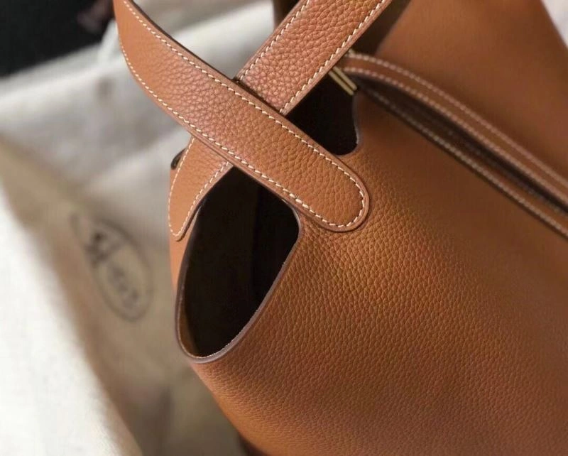 Trendsetting Hermes Picotin Lock 89944