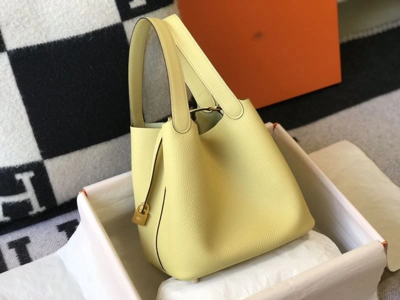 Hermes Picotin Lock Trendsetting 64356