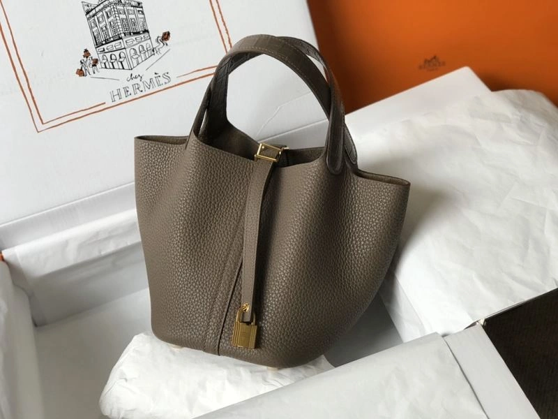 Elegant Hermes Picotin Lock 64353