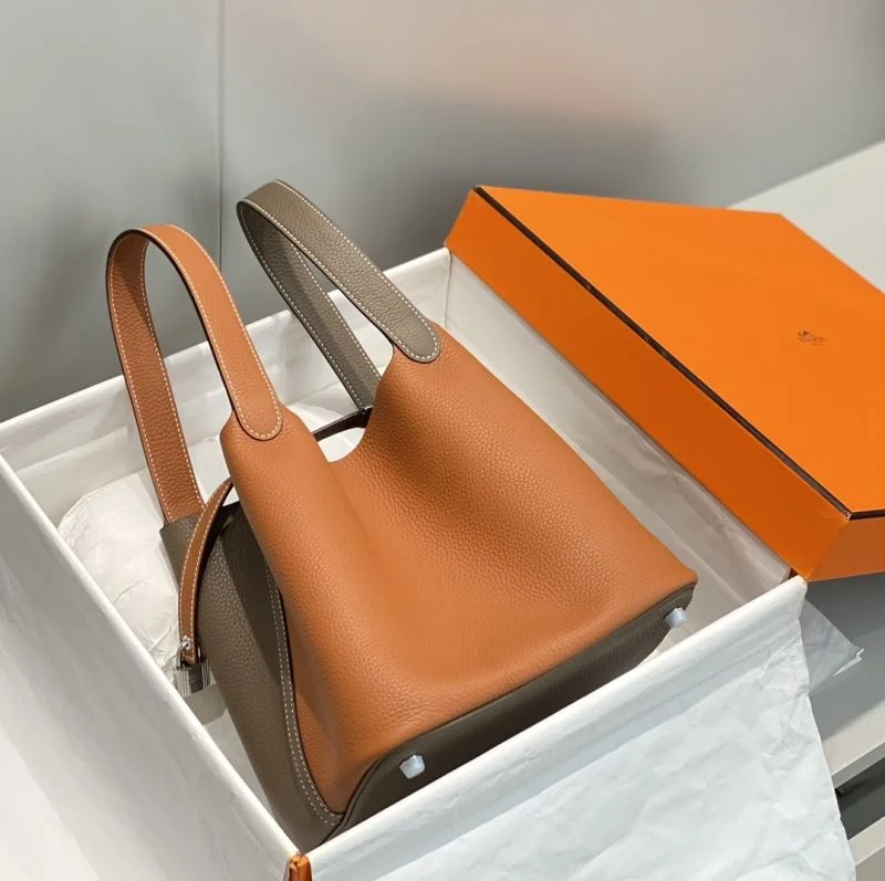 Hermes Picotin Lock Compact 48603