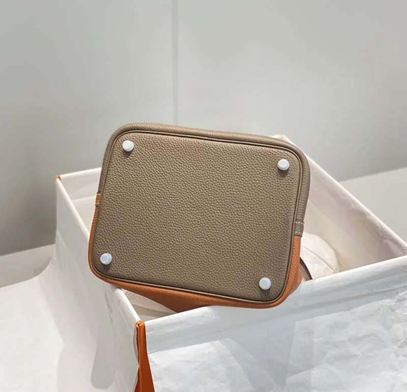 Hermes Picotin Lock Compact 48603