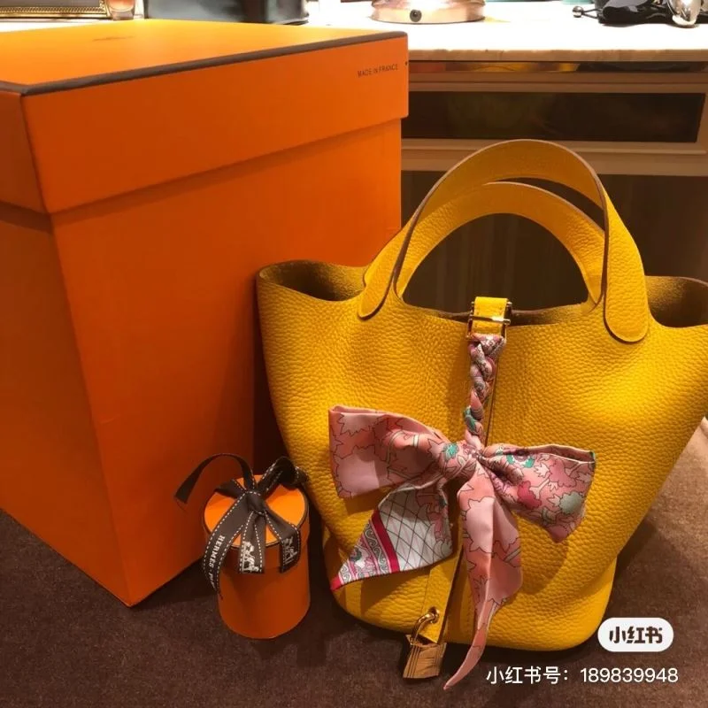 StreetReady Hermes Picotin Lock 48673