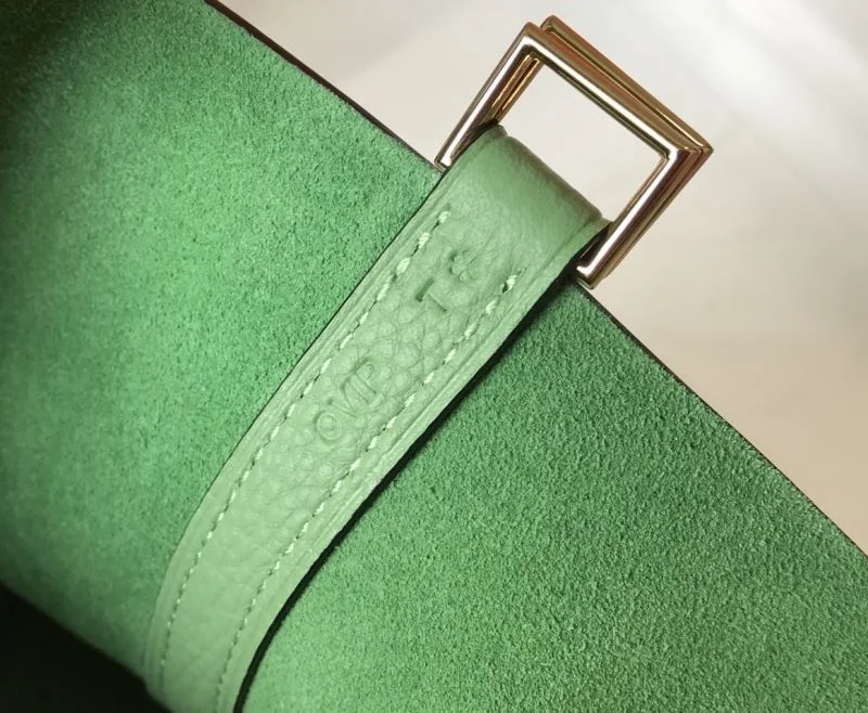 WellDesigned Hermes Picotin Lock 48615